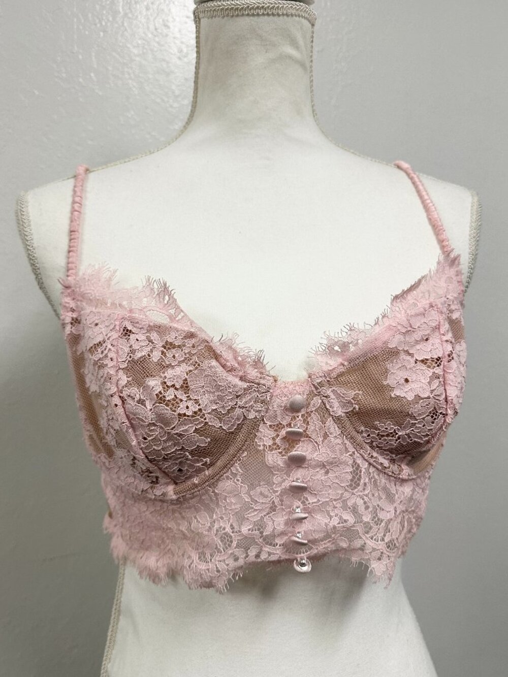 For Love and Lemons Pink Lace Romantic Style Bralette Size Small
